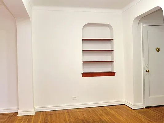 Rented by Otto Nielsen Realty | media 6