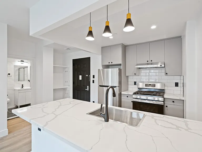 35-64 85th St #4G — Photo 3