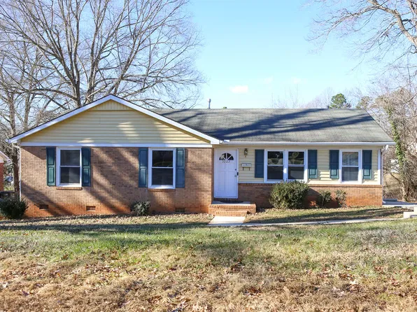 3023 Colgate Dr, Winston Salem, NC 27105