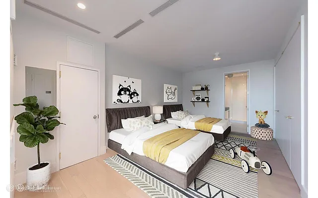 Rented by Douglas Elliman | media 52