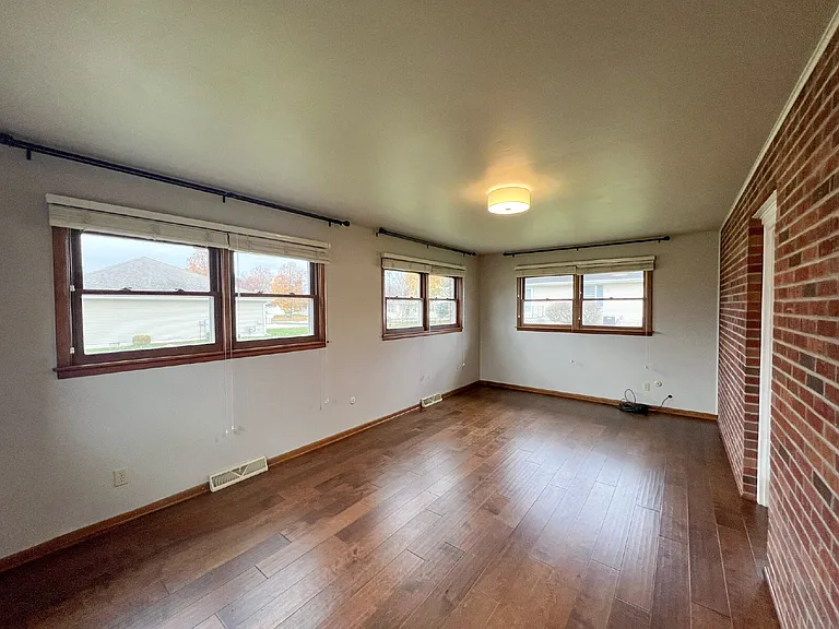 623 Mason St — Photo 8