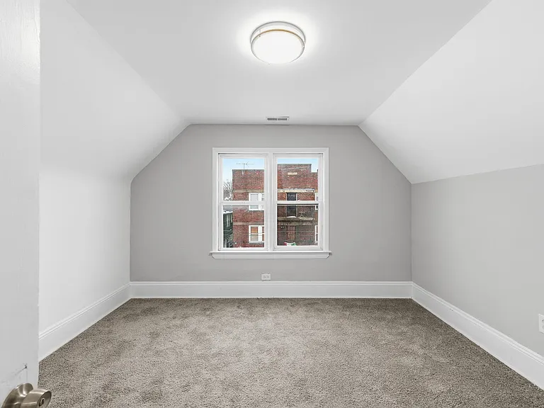 1930 Coltman Rd #4 — Photo 12