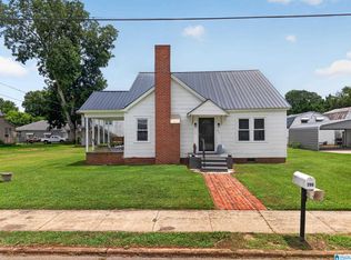 206 S Center Ave, Piedmont, AL 36272