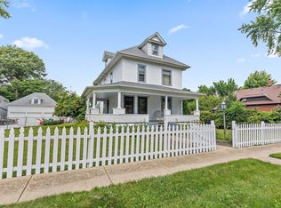 332 Park St, Hampshire, IL
