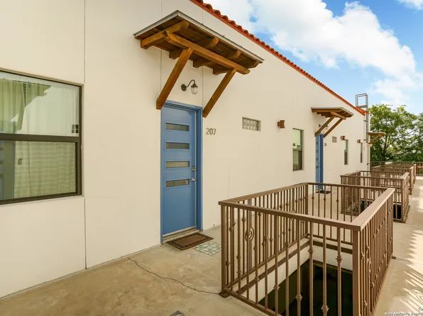 1542 N Alamo St #207, San Antonio, TX 78215