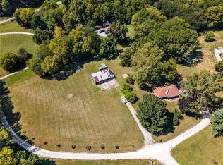 17133 SE State Route Y, Dearborn, MO 64439