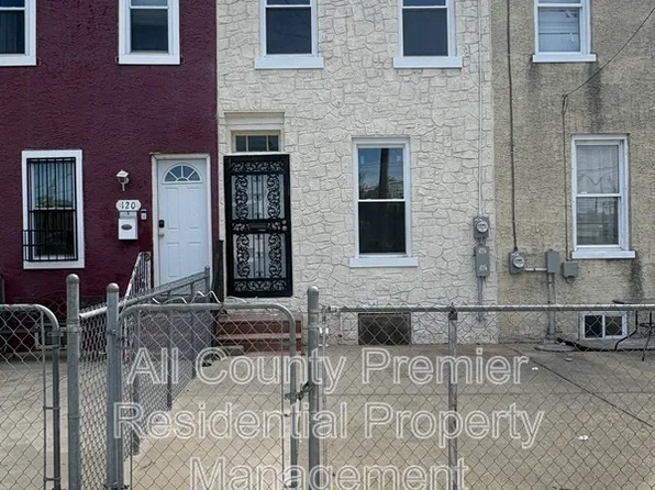118 Vine St, Camden, NJ 08102