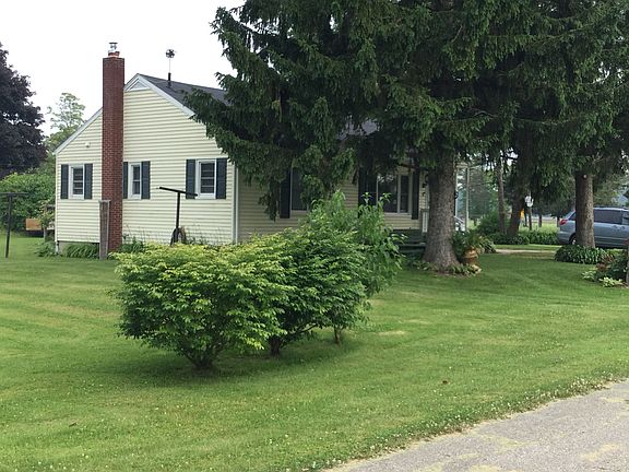 2nd image of 7995 4th St