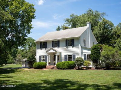 12107 Locust Ln, Anchorage, KY, 40223