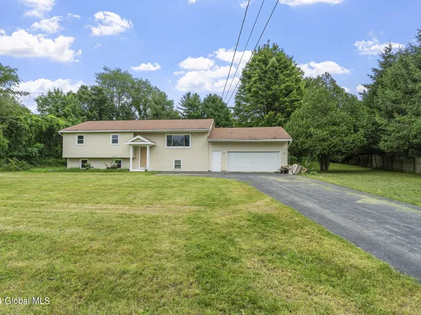 64 Millard Road, Melrose, NY 12121