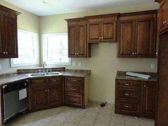 5th image of 2708 Clayton Dr
