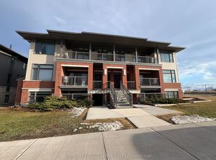 371 Haliburton Hts #A, Ottawa, ON K2V0J3