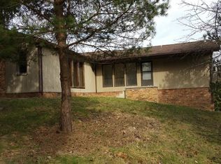 339 Halstead St, Oak Hill, WV 25901