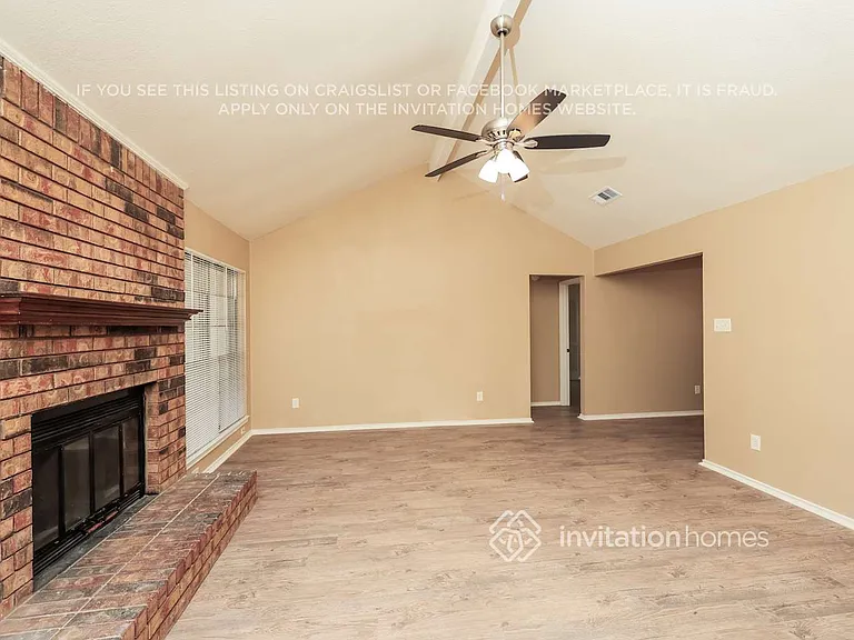 1337 Greenbriar Ln — Photo 5