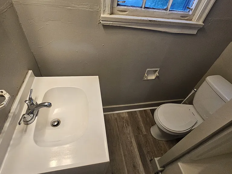 101 Sibbie Ct — Photo 13