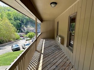 131 Lancelot Ct APT 16, Pikeville, KY 41501