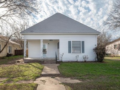 312 SW 4th Ave, Mineral Wells, TX, 76067