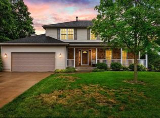 7320 Beckett Dr NE, Cedar Rapids, IA 52402