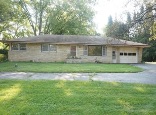 W223N8062 Plainview Pkwy, Sussex, WI