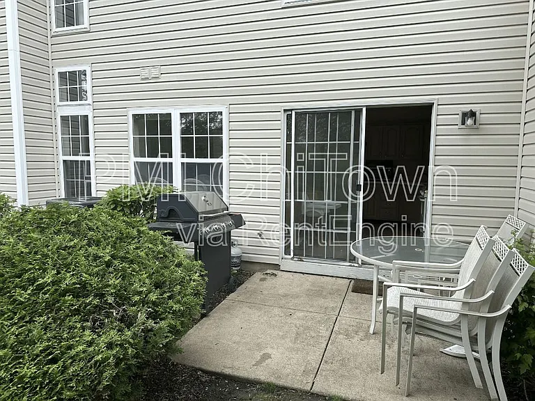 232 Hawk Ct — Photo 11