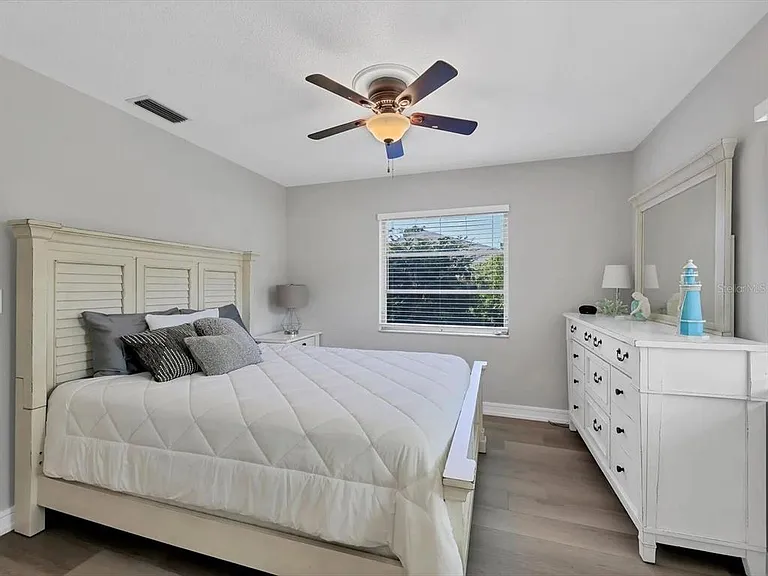2428 Whippoorwill Cir — Photo 27