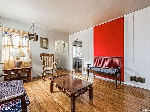 5th image of 22 Monaco Ave