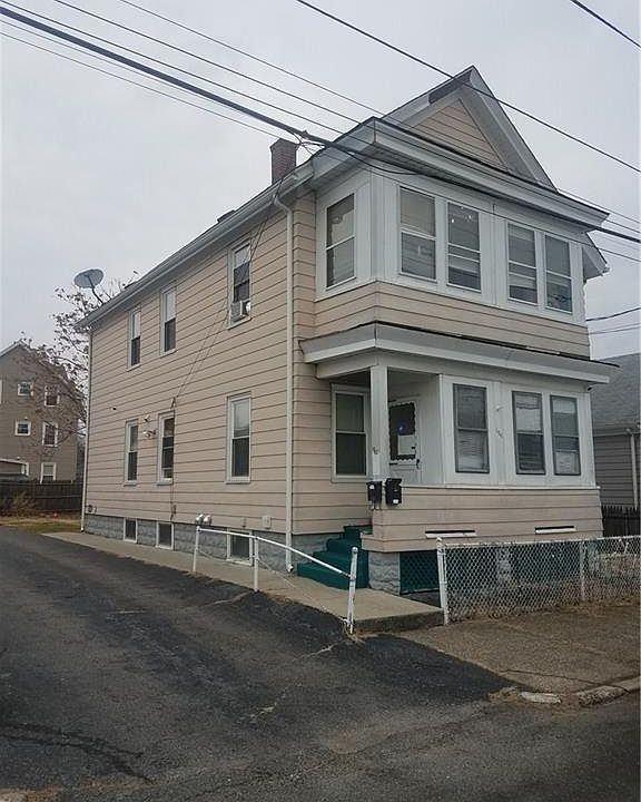 1st image of 126 Saratoga Ave