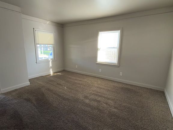 3rd image of 11385 Saint Marys St