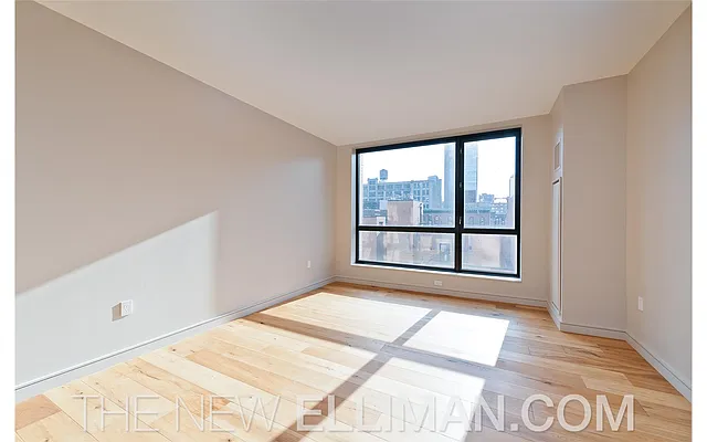 Rented by Douglas Elliman | media 22