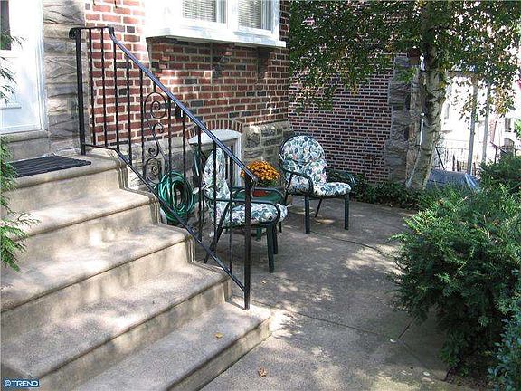 4th image of 4009 Albermarle Ave