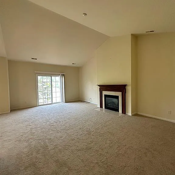 2156 Pinecroft Dr — Photo 6