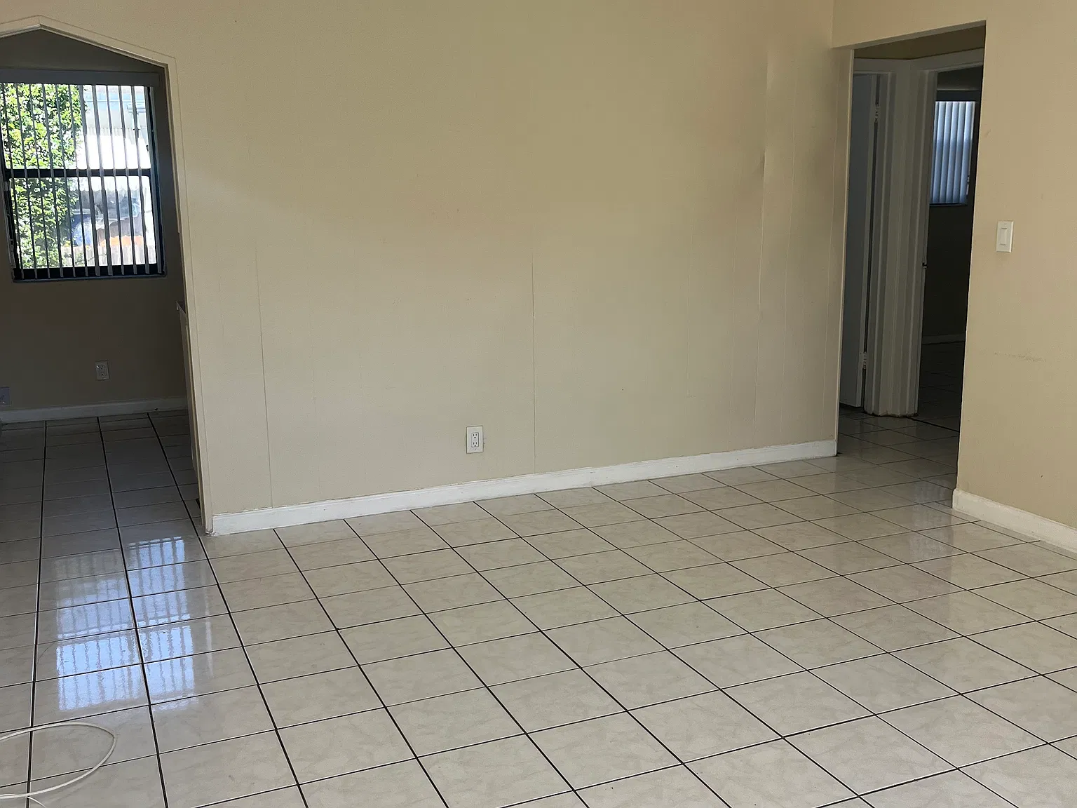 2 bed, 1100 sqft, $2,000 — Photo 3