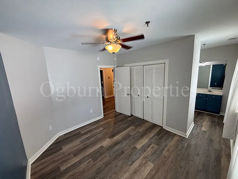 315 N Spruce St #507 — Photo 3