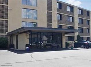 175 Hoffman Ave APT 202, Cranston, RI 02920