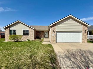 4111 N 8th Street Cir, Lincoln, NE 68521