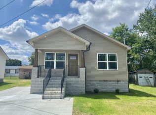 305 W Coffee St, Manchester, TN 37355