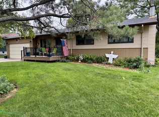 2640 Monterey Dr, Sidney, NE 69162