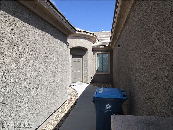 2nd image of 5764 Flying Birdie Ave