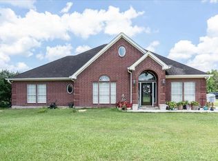 5773 Hidden Meadows Dr, Orange, TX 77632
