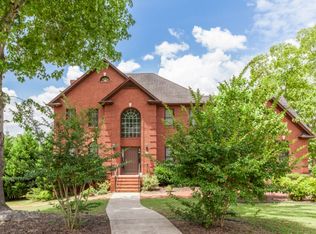 105 W Inwood Cir, Madison, AL 35758