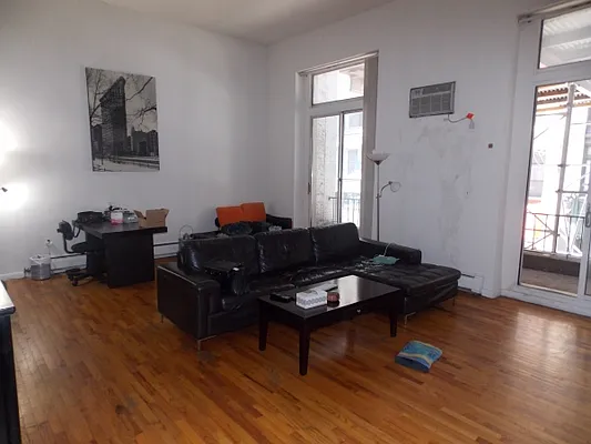 Rented by Citi Habitats | media 11