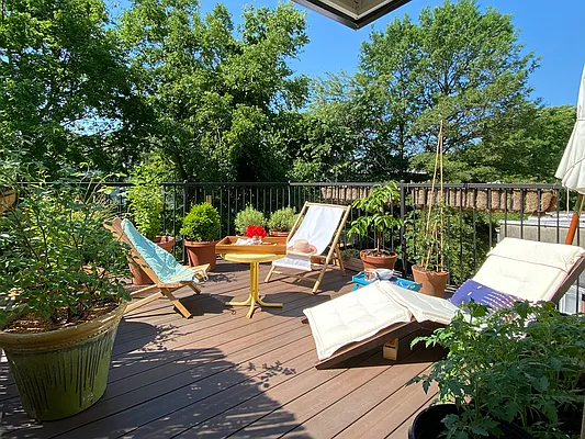 Sold by Corcoran | media 15