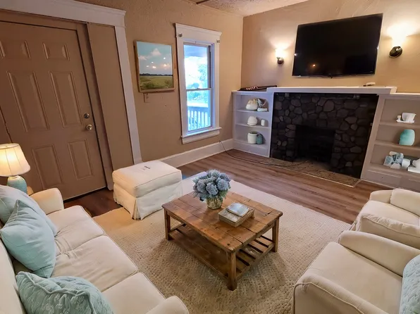 576 Madison Ave, Akron, OH 44320