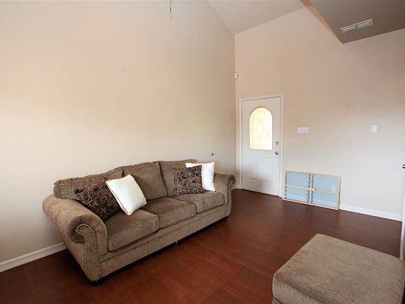 4th image of 510 Shiloh Dr APT 705