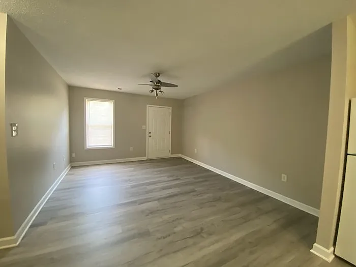 383 Turner St #383 — Photo 5