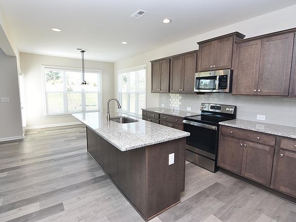 5th image of 7027 Kingfisher Way
