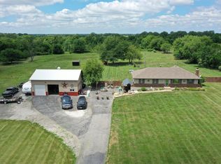 21804 S Hannah Rd, Harrisonville, MO 64701