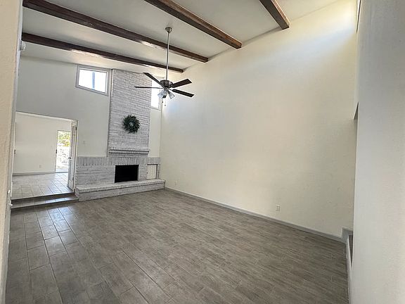 5th image of 3520 E Glen Dr Unit B