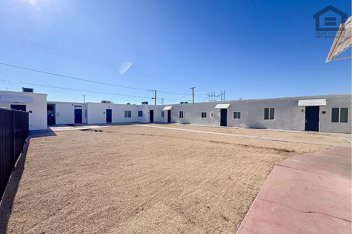1 bed, 1.0 bath, 413 sqft, $999 — Photo 4