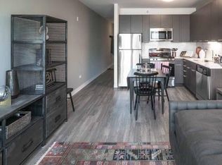 219 W Erie St #2007, Chicago, IL 60654